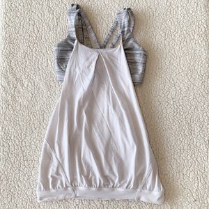 Lululemon Nouveau Limits tank size 6